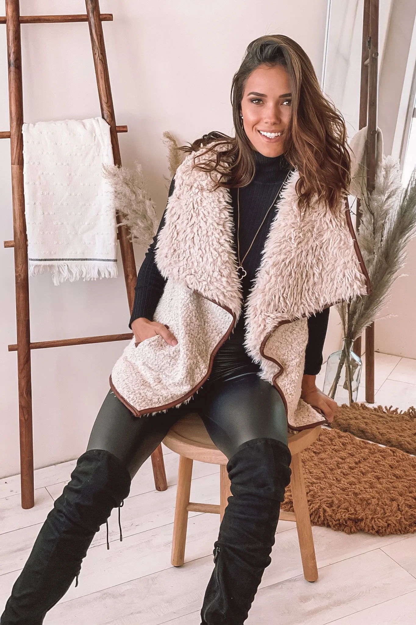 Cream Faux Fur Vest With Pockets