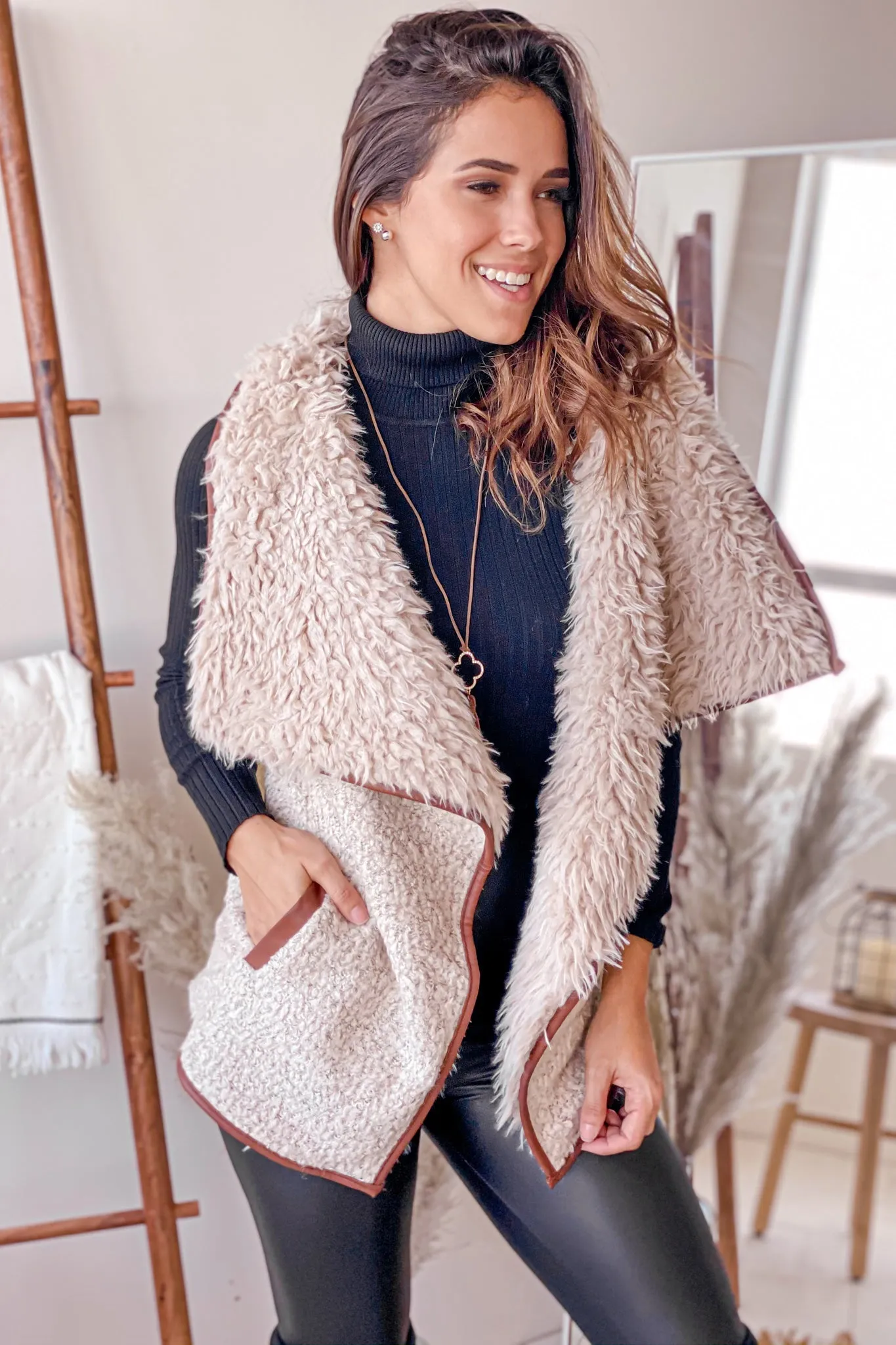 Cream Faux Fur Vest With Pockets