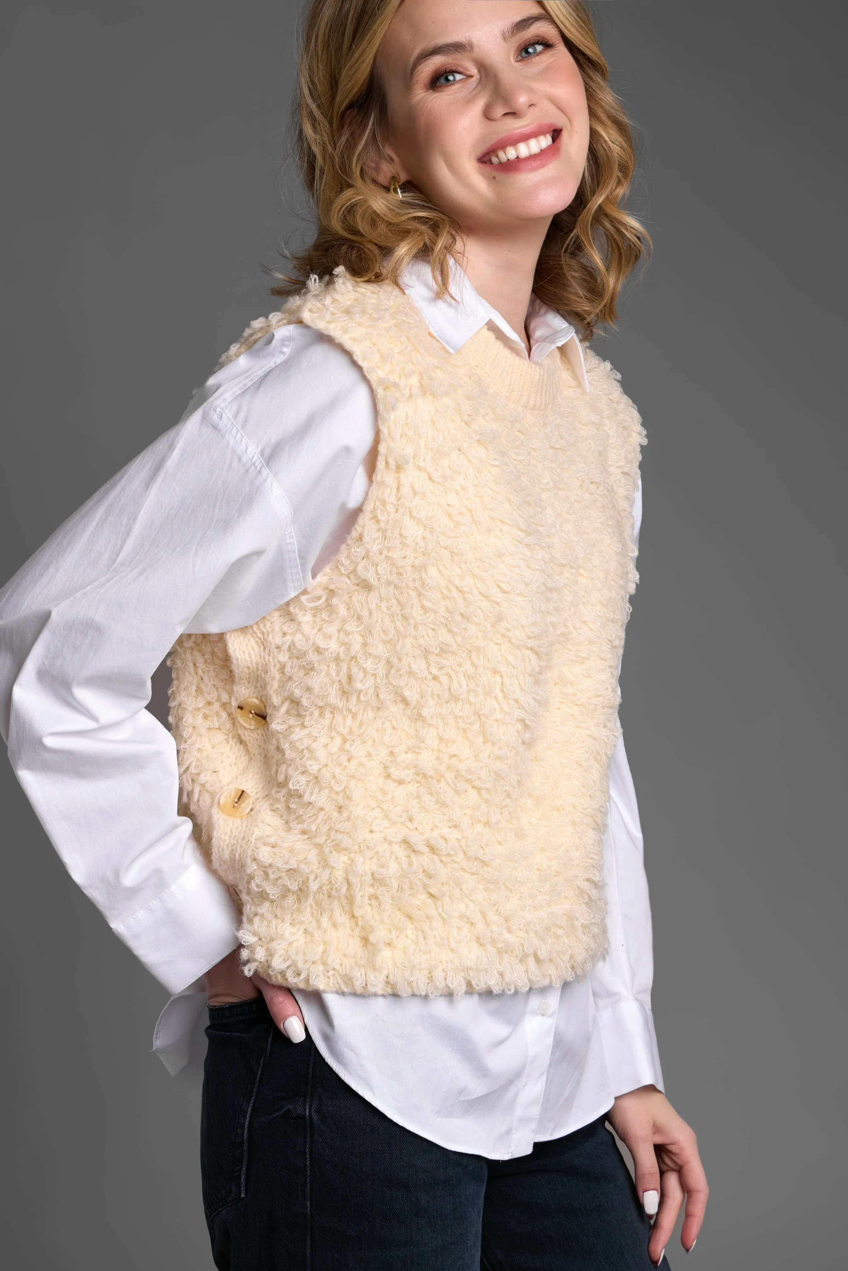 Looped Knit Sweater Vest