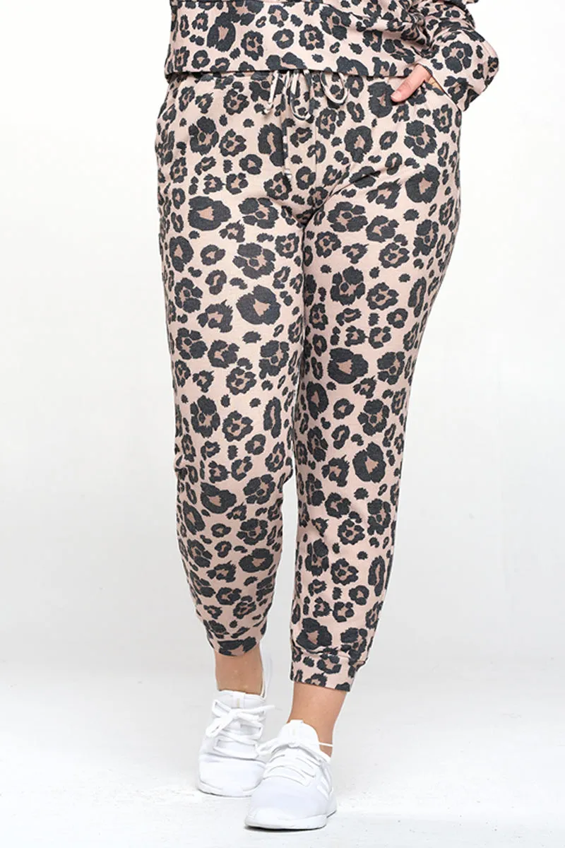 Plus Size Relaxed Leopard Print High-Rise Joggers